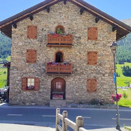 Pizabela Mansarde Apartman Livigno